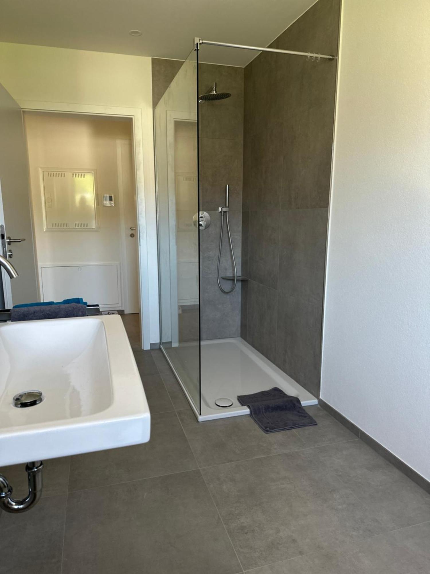 Moselappartements By Weingut Marco Adamy Lösnich Dış mekan fotoğraf